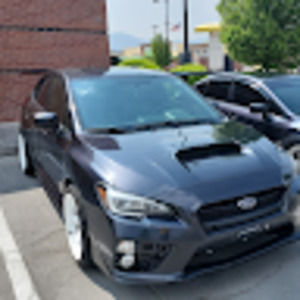 Meet your Posher, Emanuel